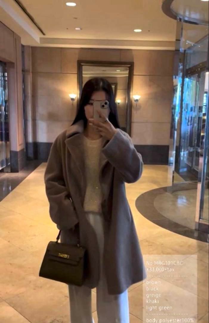 gallery beige 本革ベルトのファーコート　グレー