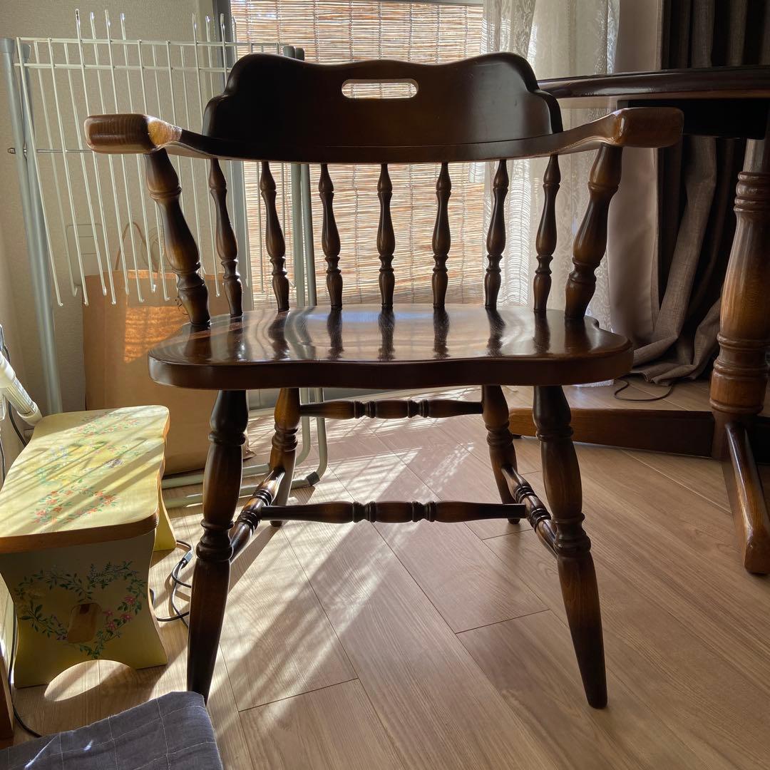 飛騨産業　キツツキマーク　アームチェア　ダイニングチェア