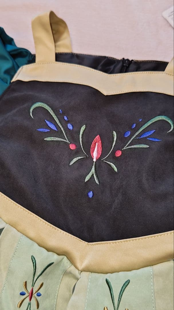 バースデイ コトリ アナ雪 アナ 戴冠式 ドレス 120サイズ