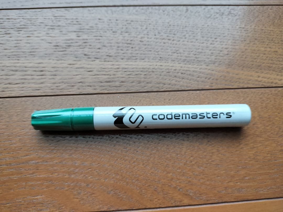 コードマスターズ codemasters　タイヤマーカー　F1 2010　非売品