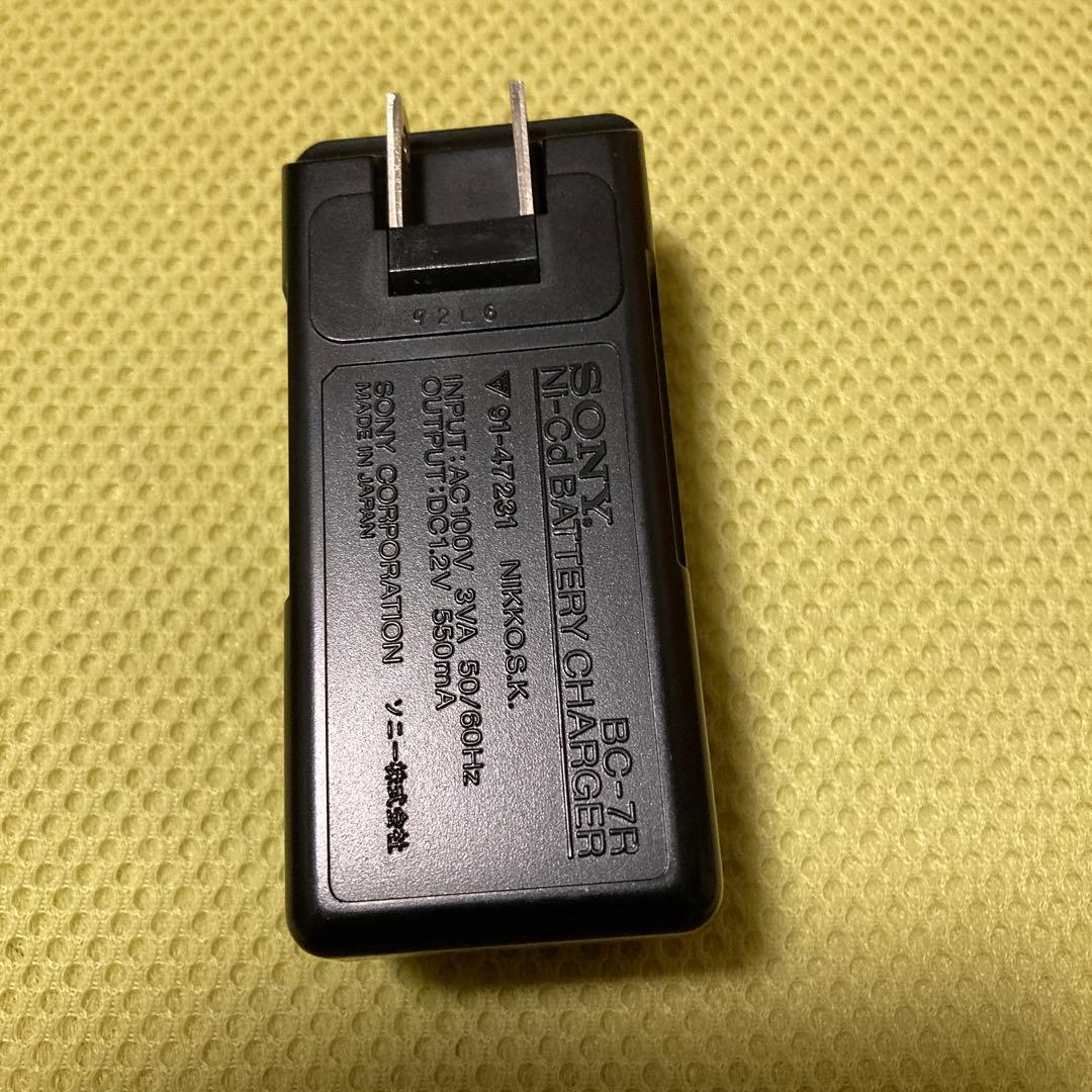 希少　SONY WM-501 WALKMAN ハードキャリングケース付　ジャンク