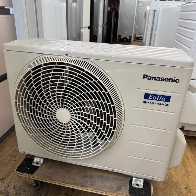 美品【 Panasonic 】パナソニック ルームエアコン CS-222DFL