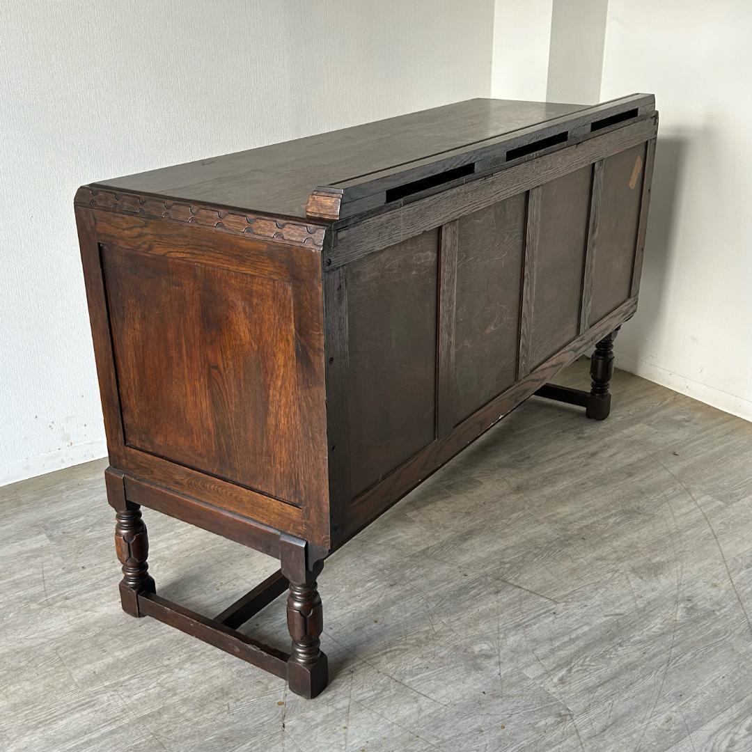 イギリス アンティーク　家具 サイドボード 1930年頃 ビンテージ 500A