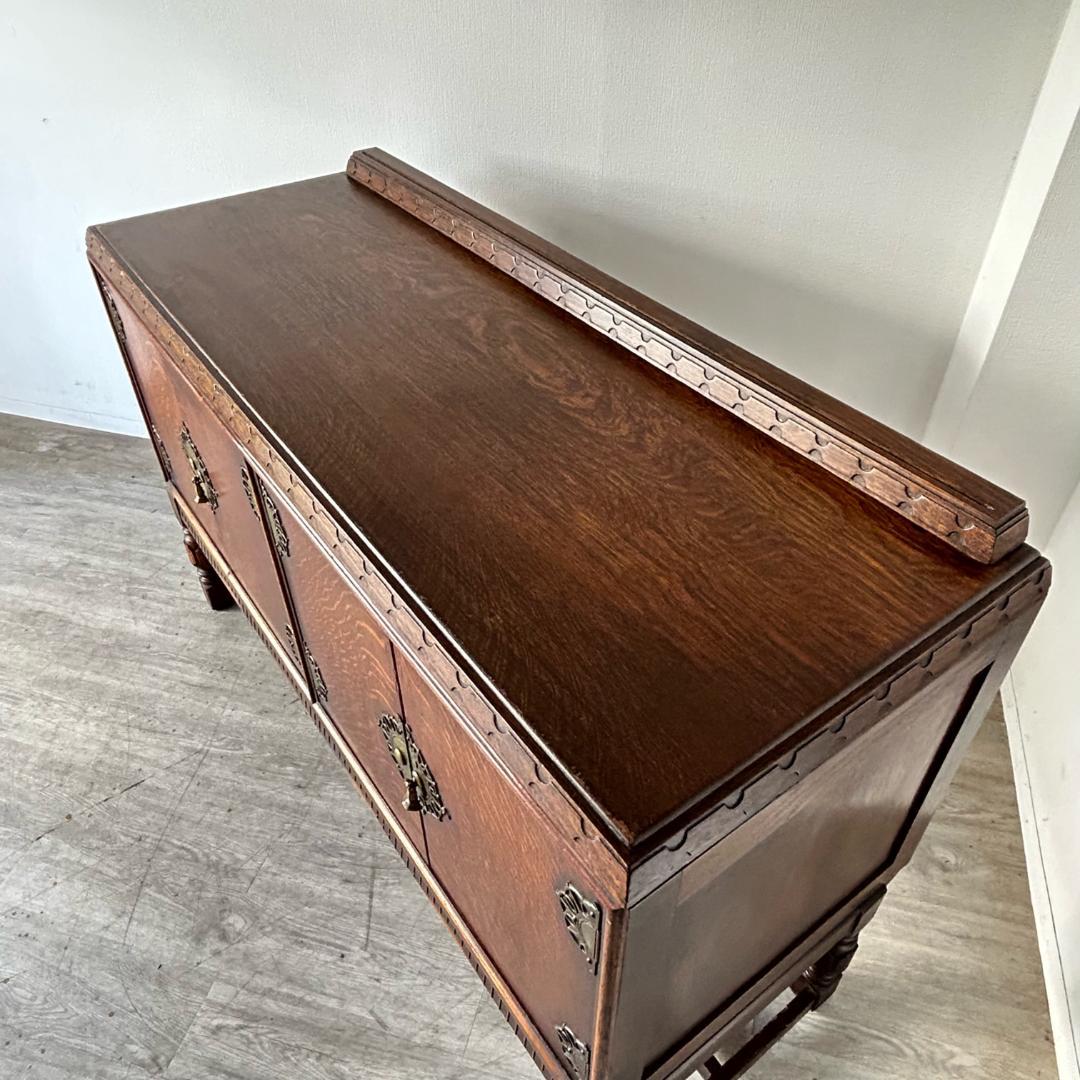 イギリス アンティーク　家具 サイドボード 1930年頃 ビンテージ 500A