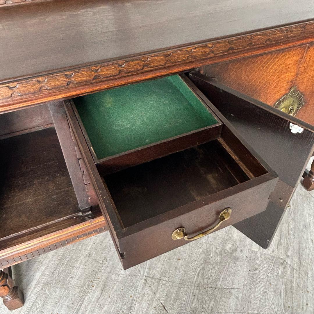 イギリス アンティーク　家具 サイドボード 1930年頃 ビンテージ 500A