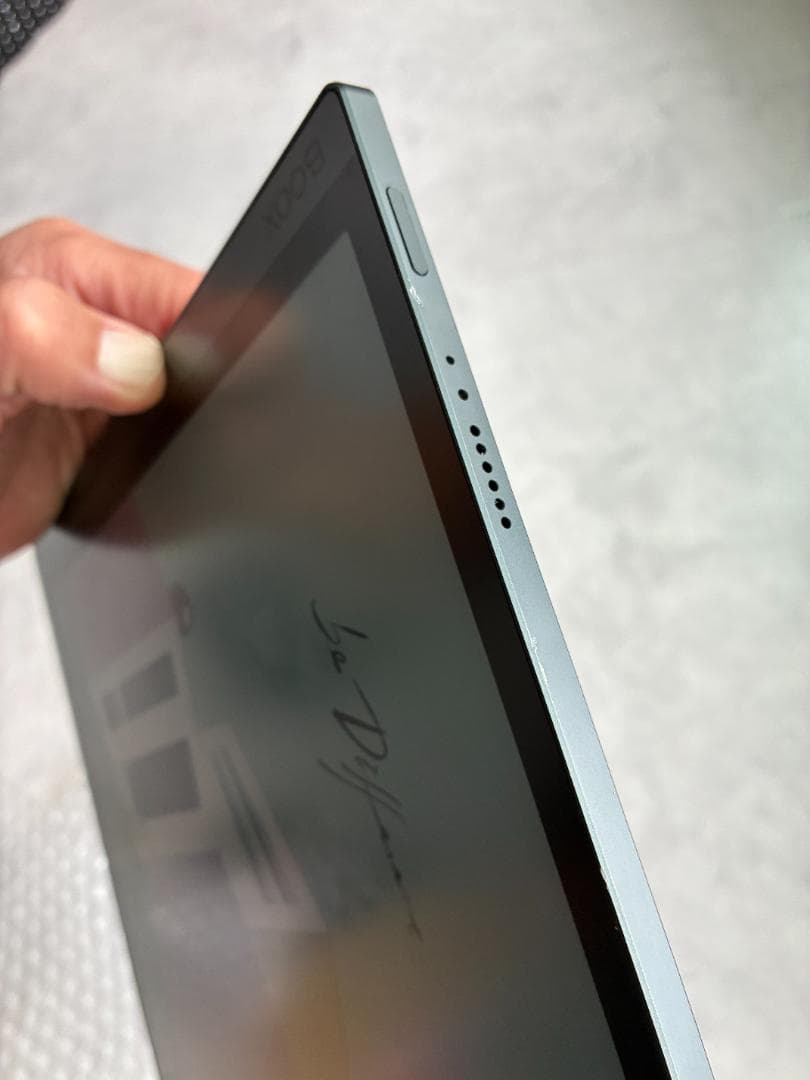 ONYX BOOX Tab Ultra C 10.3インチ(カラーE Ink）