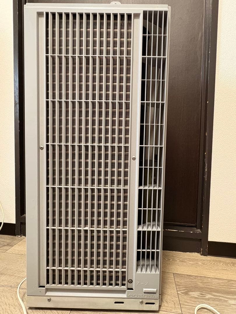 コロナ 冷暖房ウインドエアコン CWH-A1817 送料込み