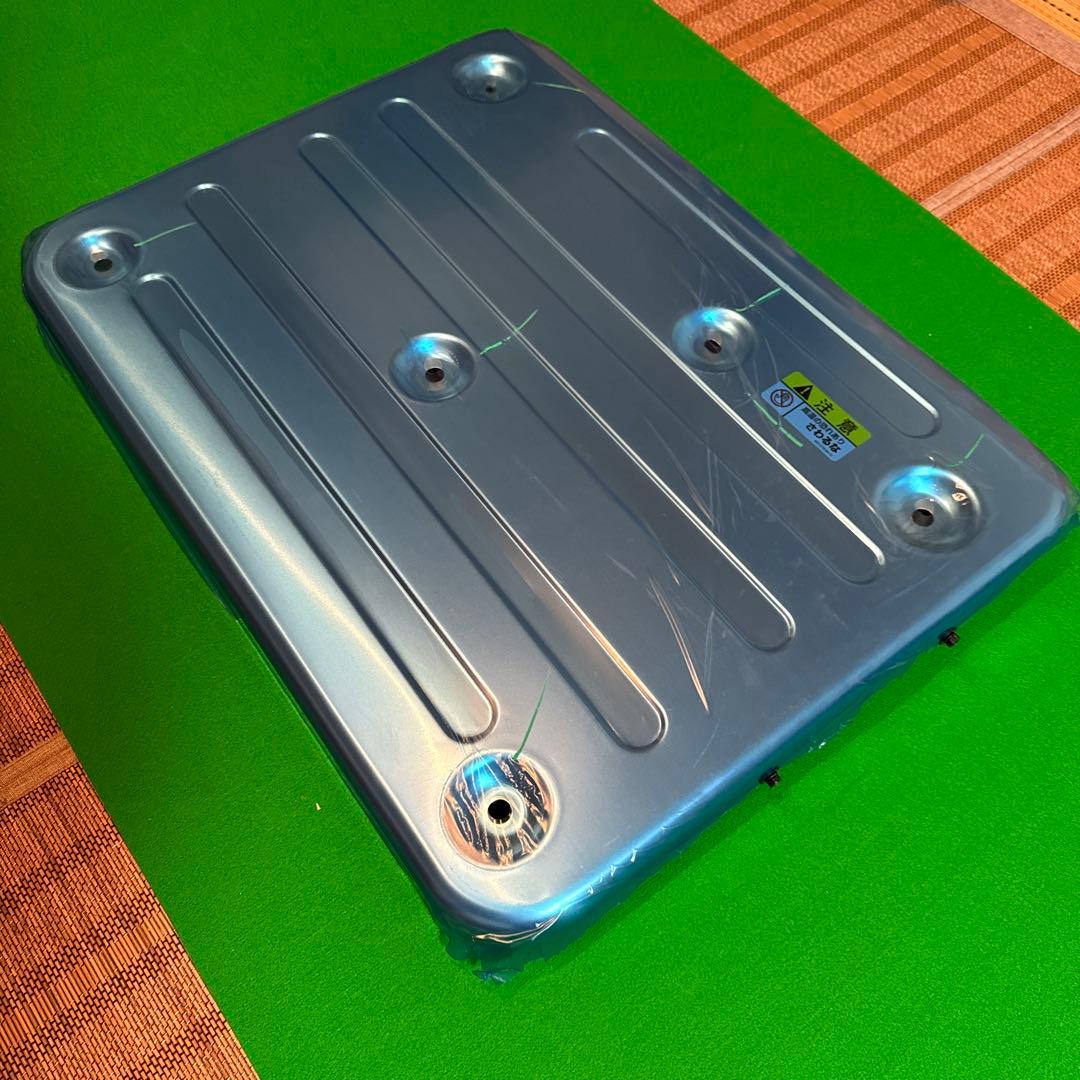 いすゞ　ギガ　マフラープロテクター