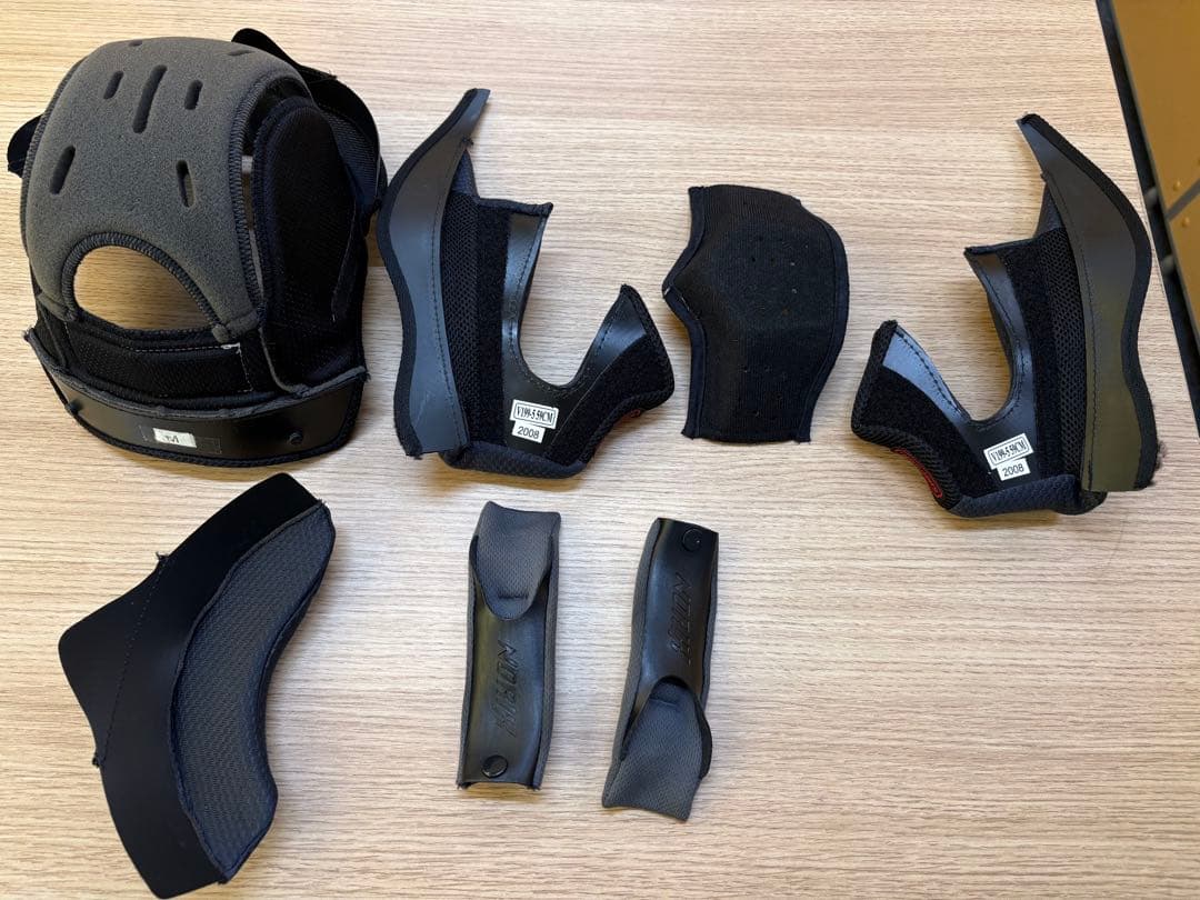 SIMPSON ヘルメット　マットブラック　シールド付き