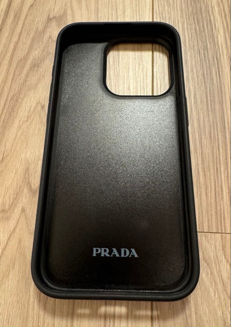PRADA iPhone15Pro ハードケース 携帯ケース プラダ 正規品