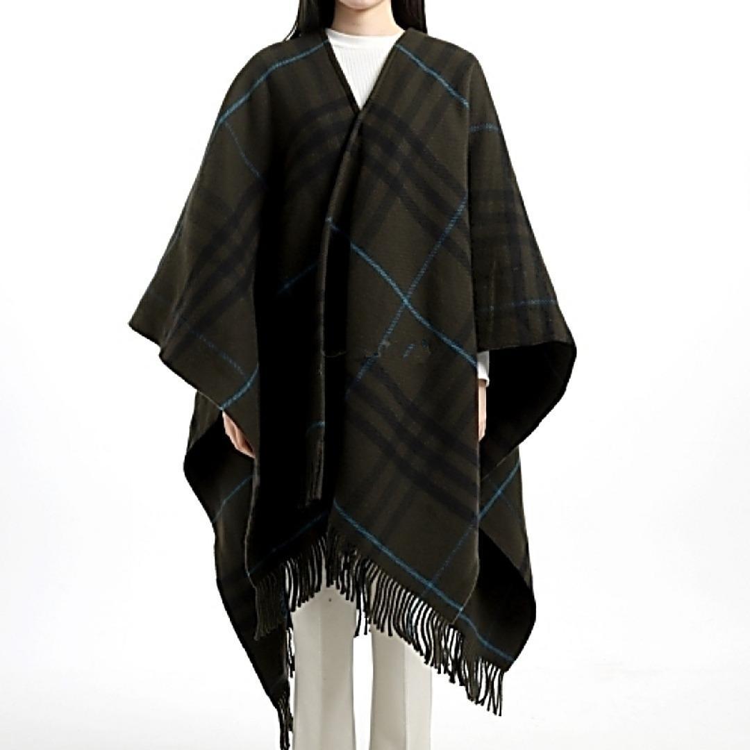 Black Lotus他の方は購入お控えくださいBurberry ケープ