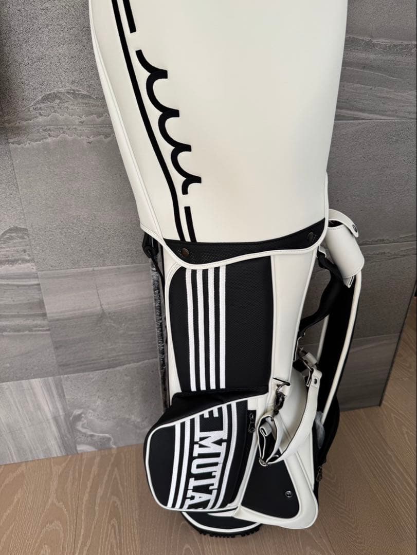 Mrs.kaz　ムータ　キャディバック　シロ系　2025年モデル