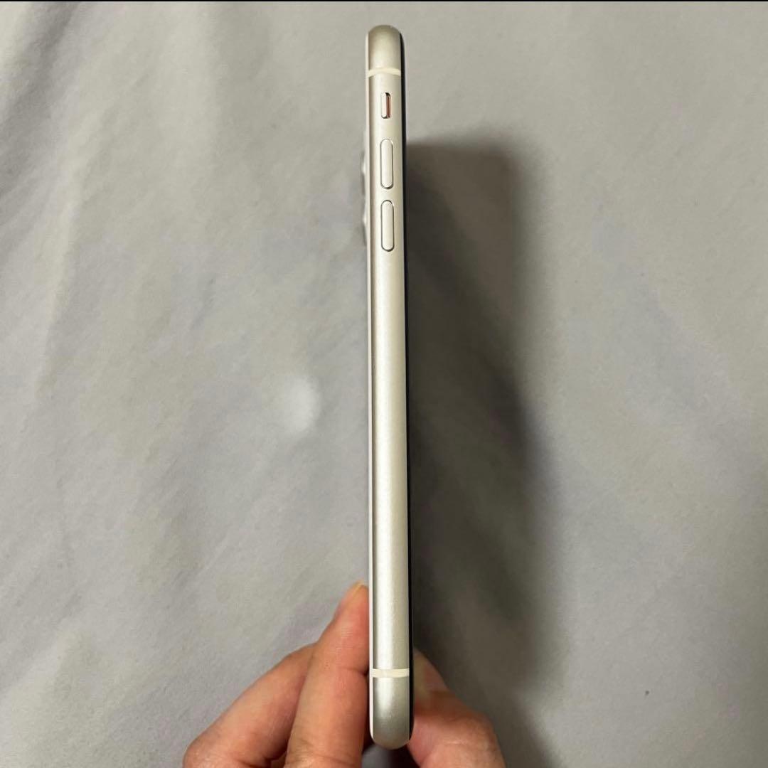 iPhone11 128GB ホワイト SIMフリー