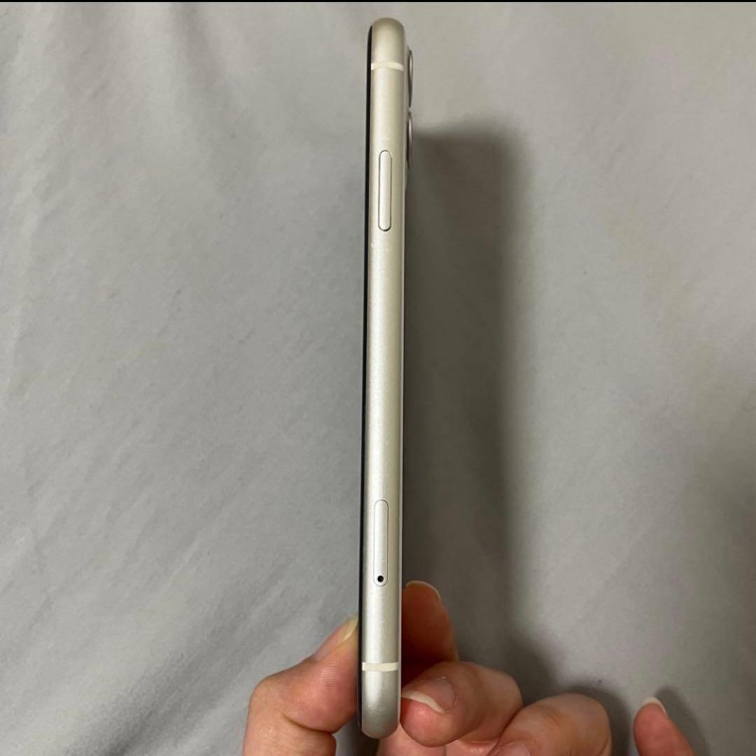 iPhone11 128GB ホワイト SIMフリー