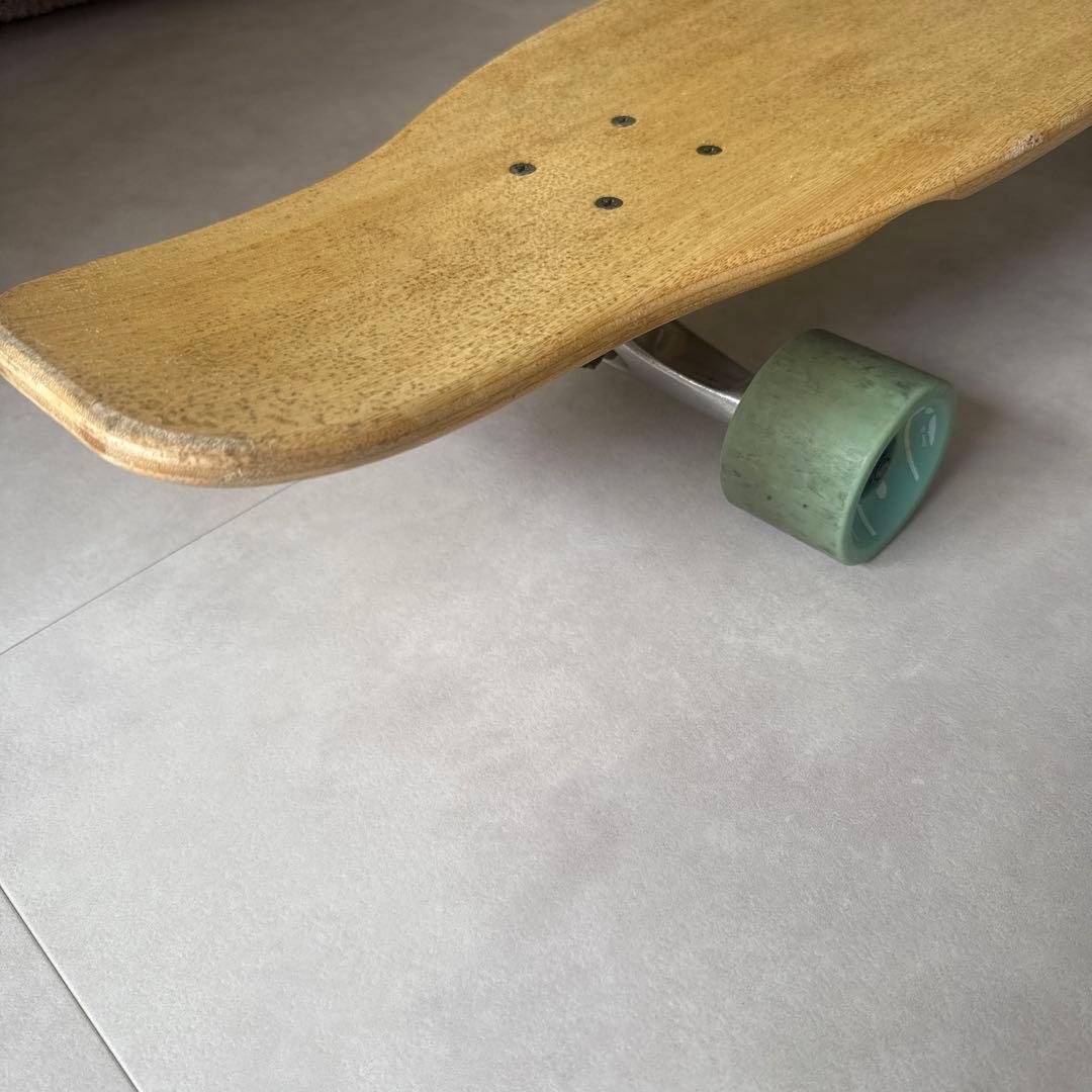 THREE WEATHER⭐︎ムラスポロングスケートボードyumiもでる