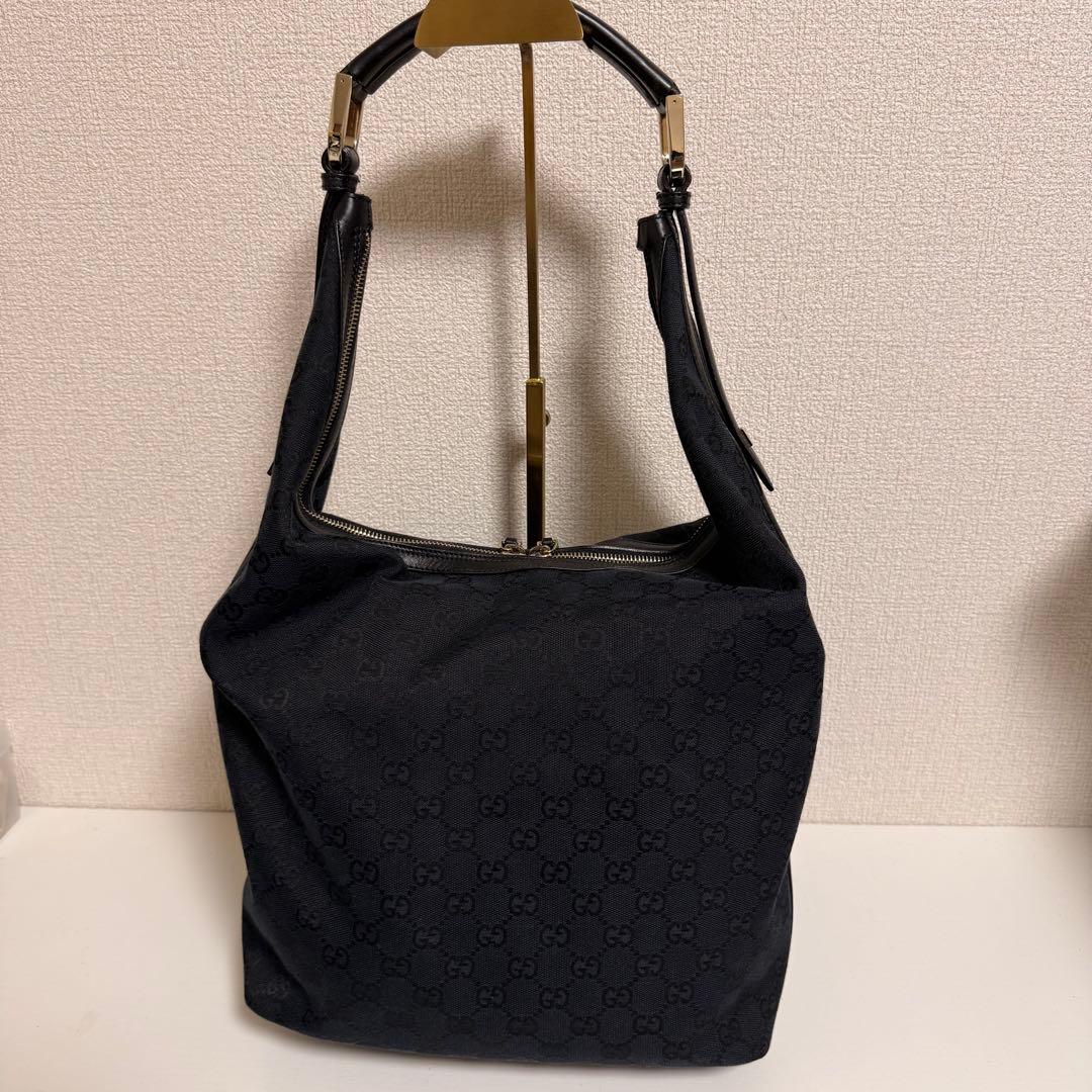 GUCCI グッチ　ホーボーショルダーバッグ