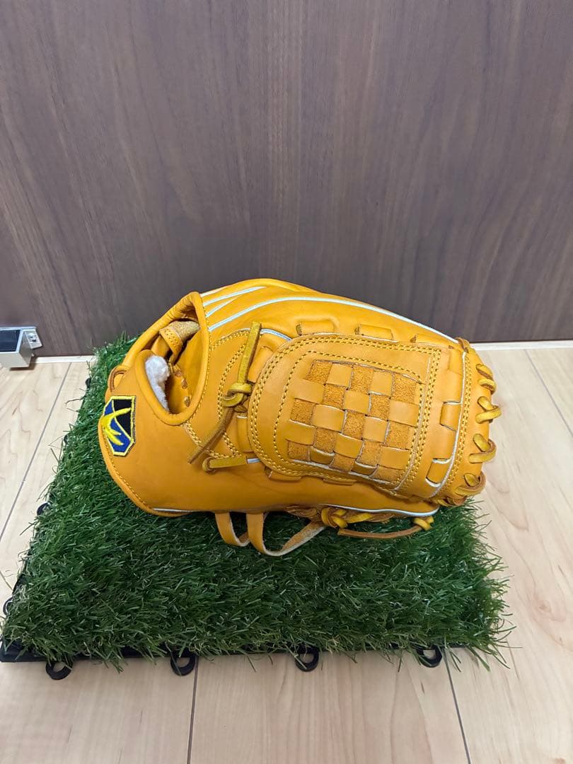 LIND SPORTS 硬式内野手グラブ　湯もみ型つけ済み