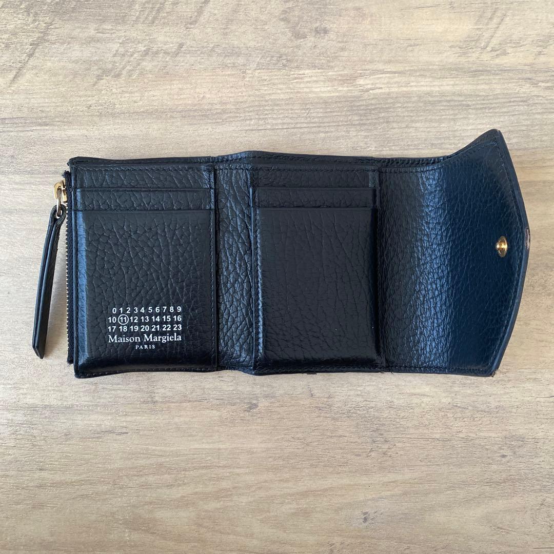 メゾンマルジェラ 三つ折り財布 4ステッチ レザー コンパクト ブラック