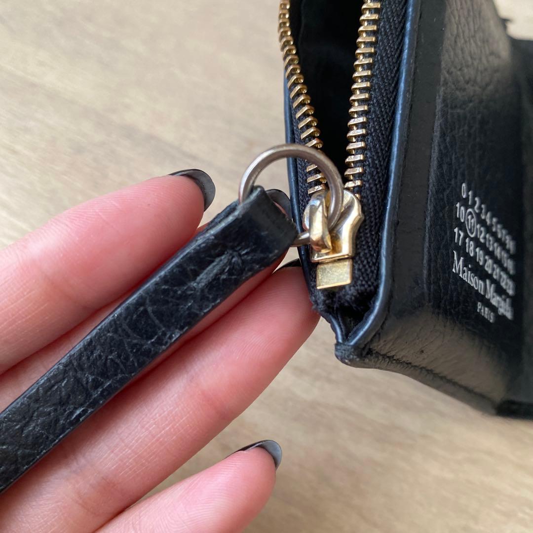 メゾンマルジェラ 三つ折り財布 4ステッチ レザー コンパクト ブラック