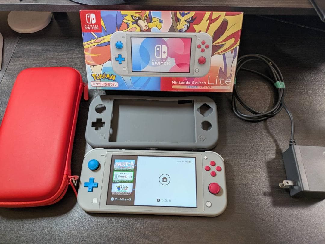 Switch Lite + 本体ケース等　セット
