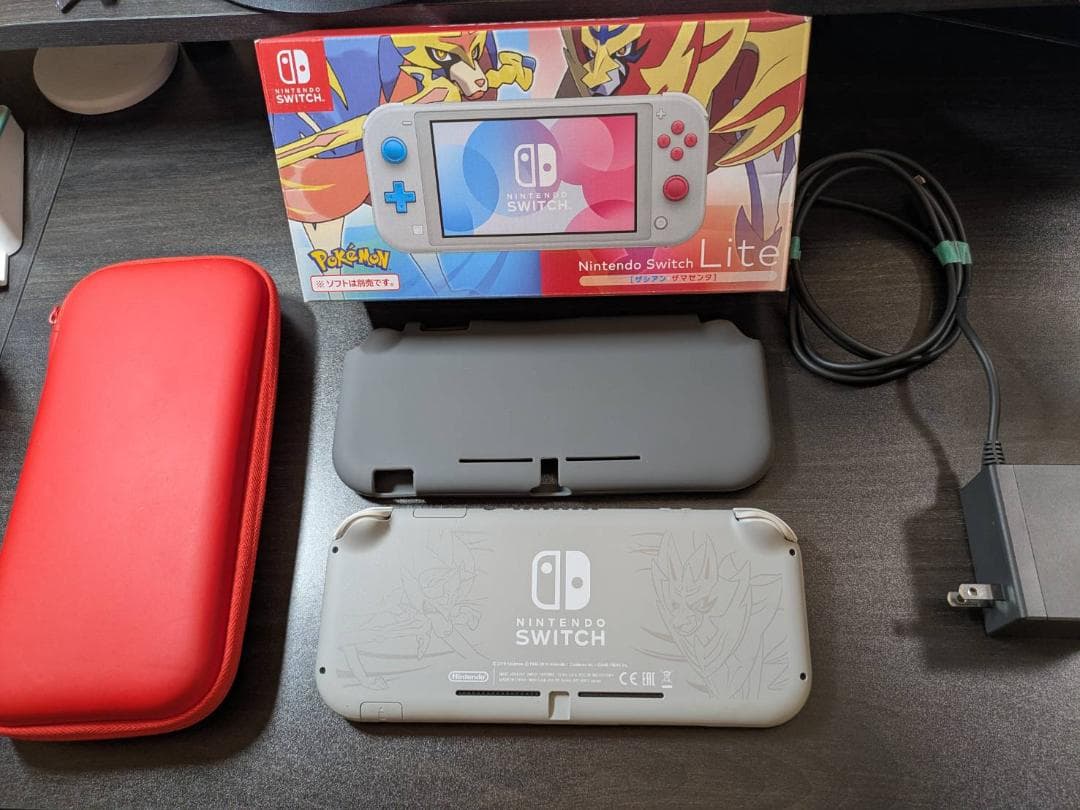 Switch Lite + 本体ケース等　セット