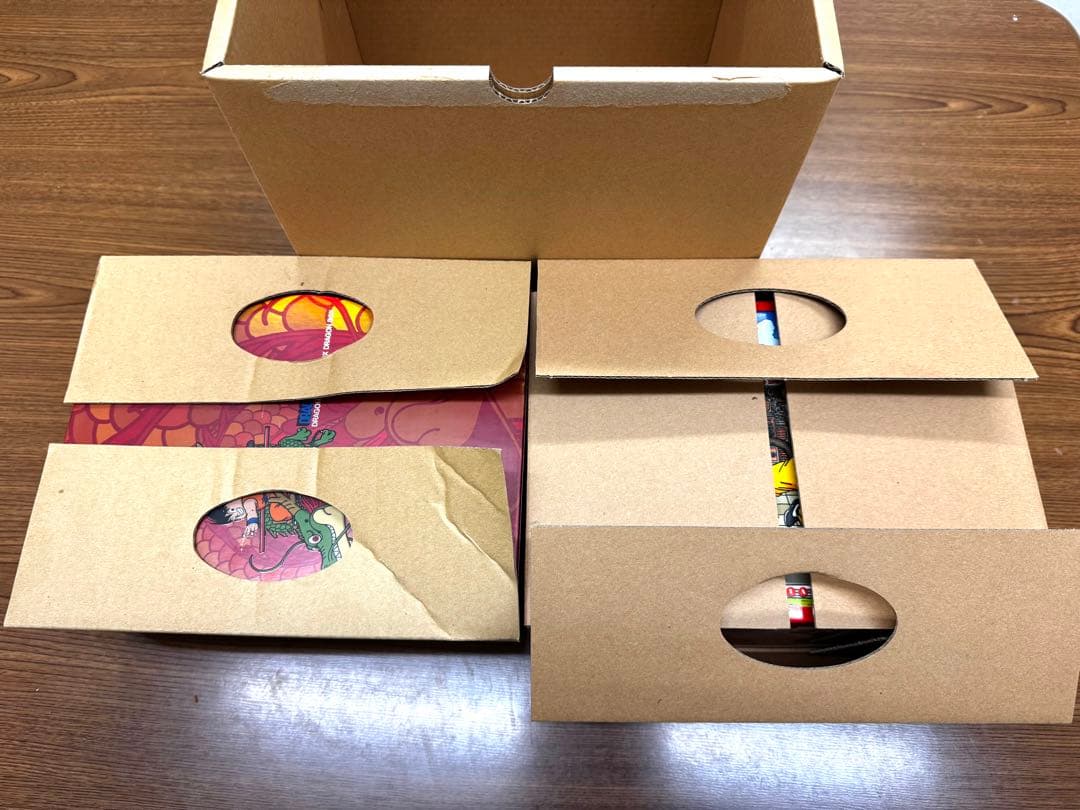 ドラゴンボール DVD-BOX ジオラマセット ミニ立て看板 輸送箱付き