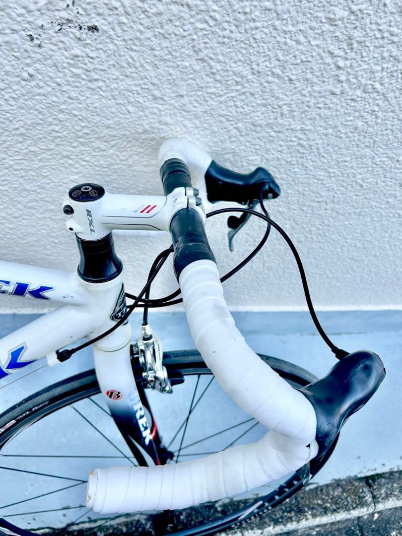 【全国送料無料】Trek（トレック）ロードバイク105コンポ完成車★仏限定車