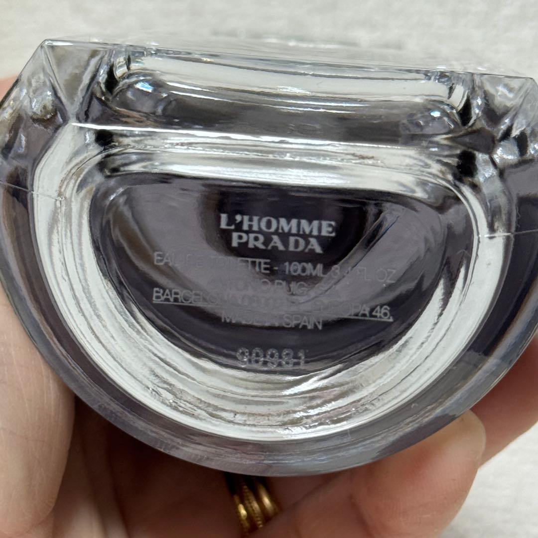 t*o様 PRADA 香水プラダ オム オーデトワレ 100ml 残量約7割 本