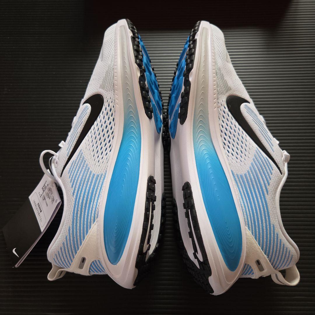 未使用❗ナイキ VOMERO 18 (GS) 23.5cm