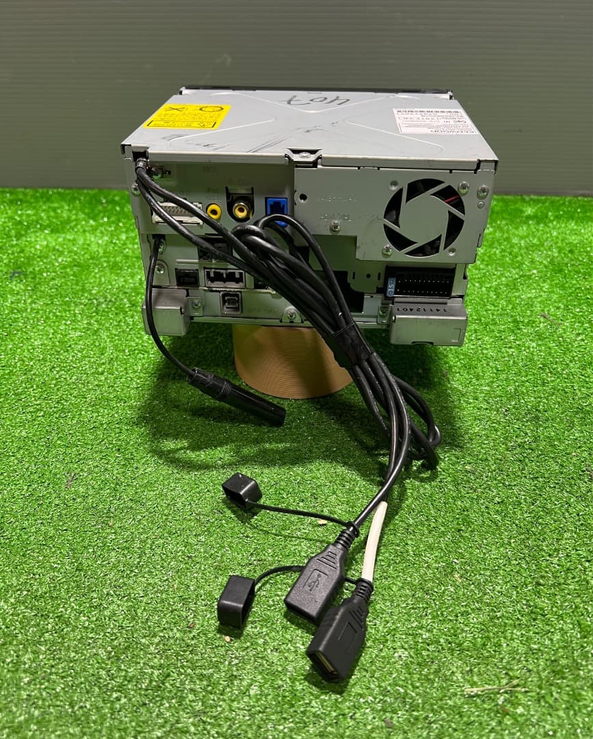 ケンウッド MDV-Z702 ナビフルセグ。地図データ2018