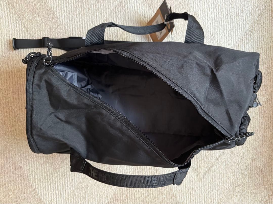 ノースフェイス ボザー ダッフル バッグ　32L