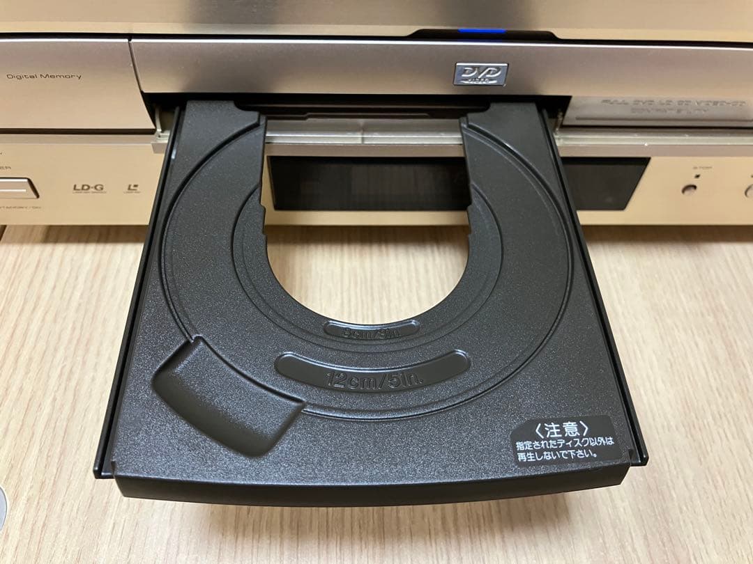 Pioneer DVL-909 LD&DVDプレーヤー　動作確認済み♪