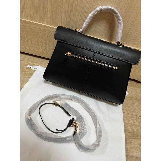 未使用 CAFUNE ブラック レザー ハンドバッグ