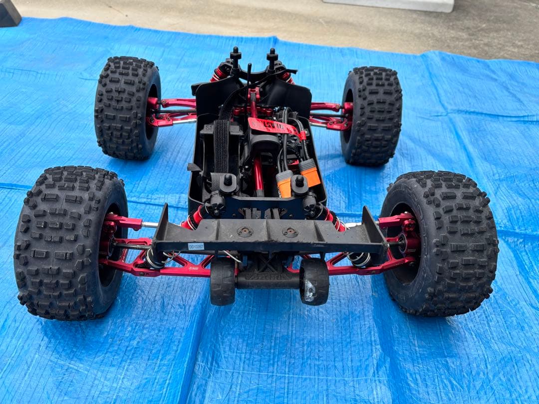 ARRMA NOTORIOUS 6S RTR ホビーラジコン