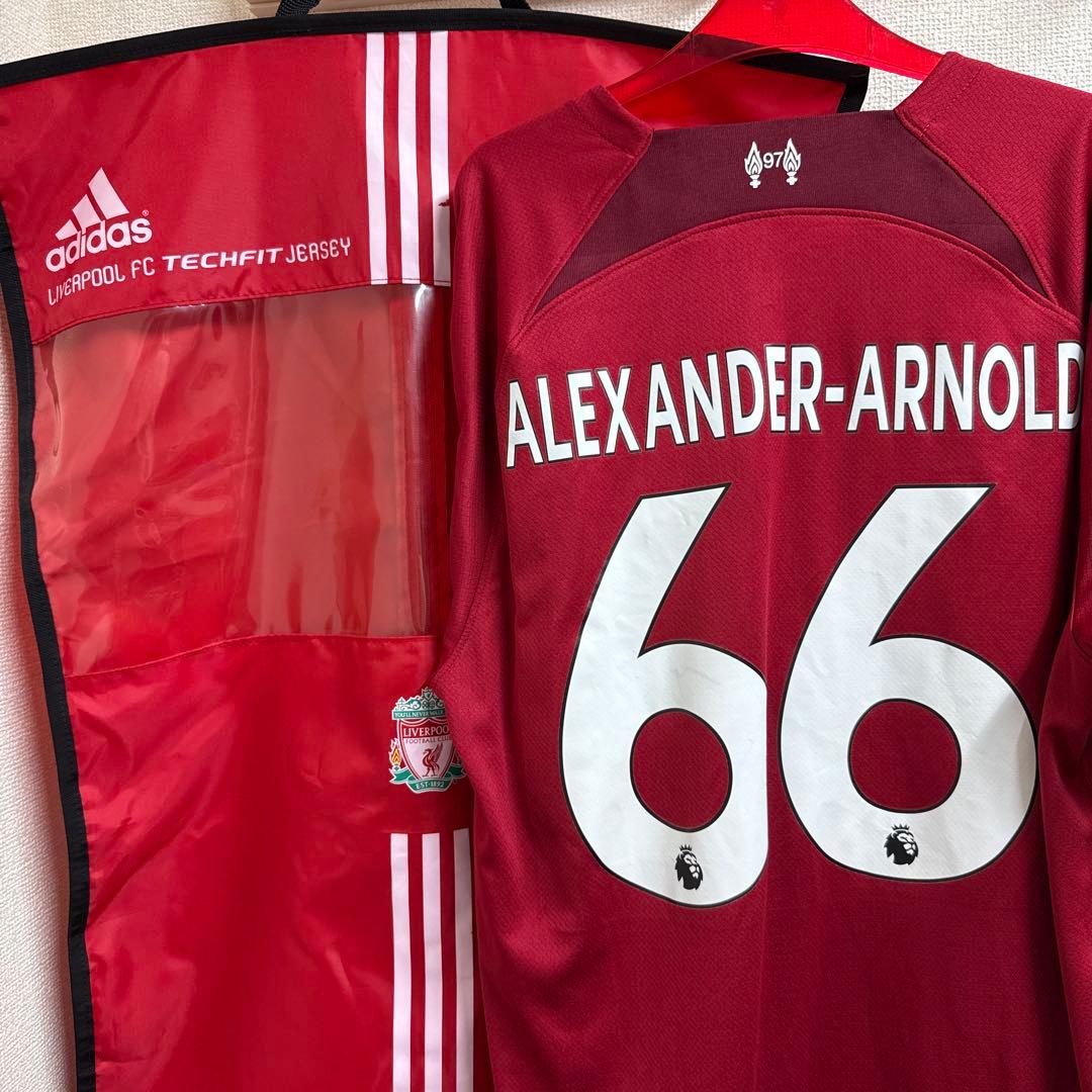 リヴァプール アーノルド ユニフォーム カバー＋ハンガー＋マフラータオル