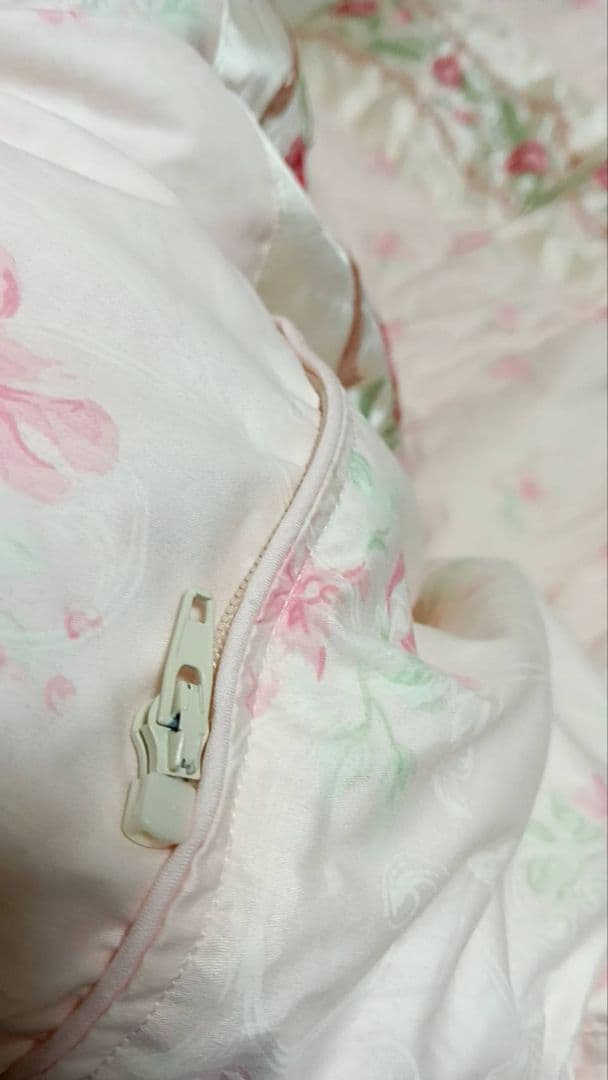 未使用　丸八真綿　肌掛けふとん　羽毛　ダウン90％ 　0.5キロ　 シングル