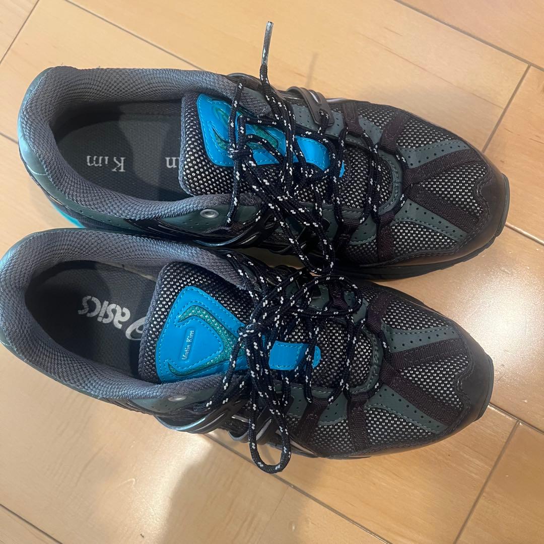 靴 Matin kim Asics 25.5cm