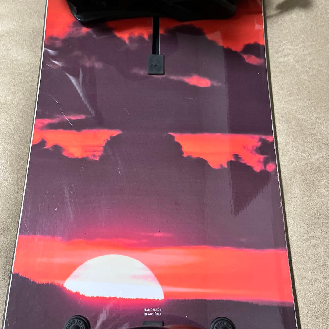 BURTON CUSTOM FV 154 × BURTON CARTEL M