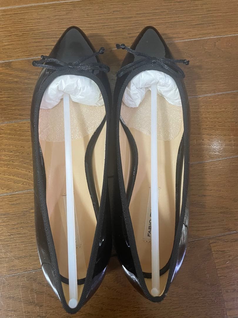 ファビオルスコーニ　 新品⭐︎ フラット　エナメル素材バレエシューズ　即日発送