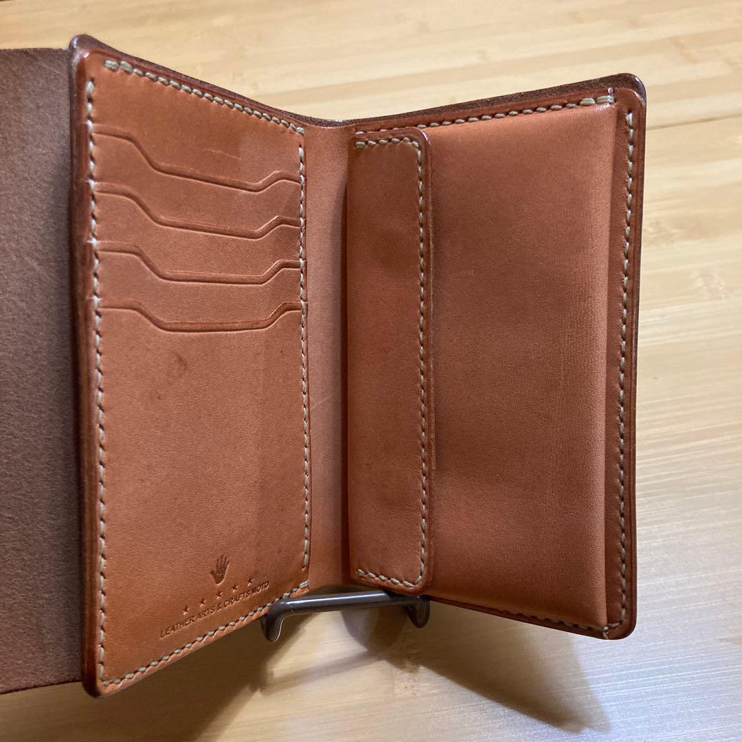 三つ折り財布　MOTO レザー