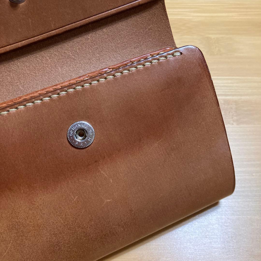 三つ折り財布　MOTO レザー