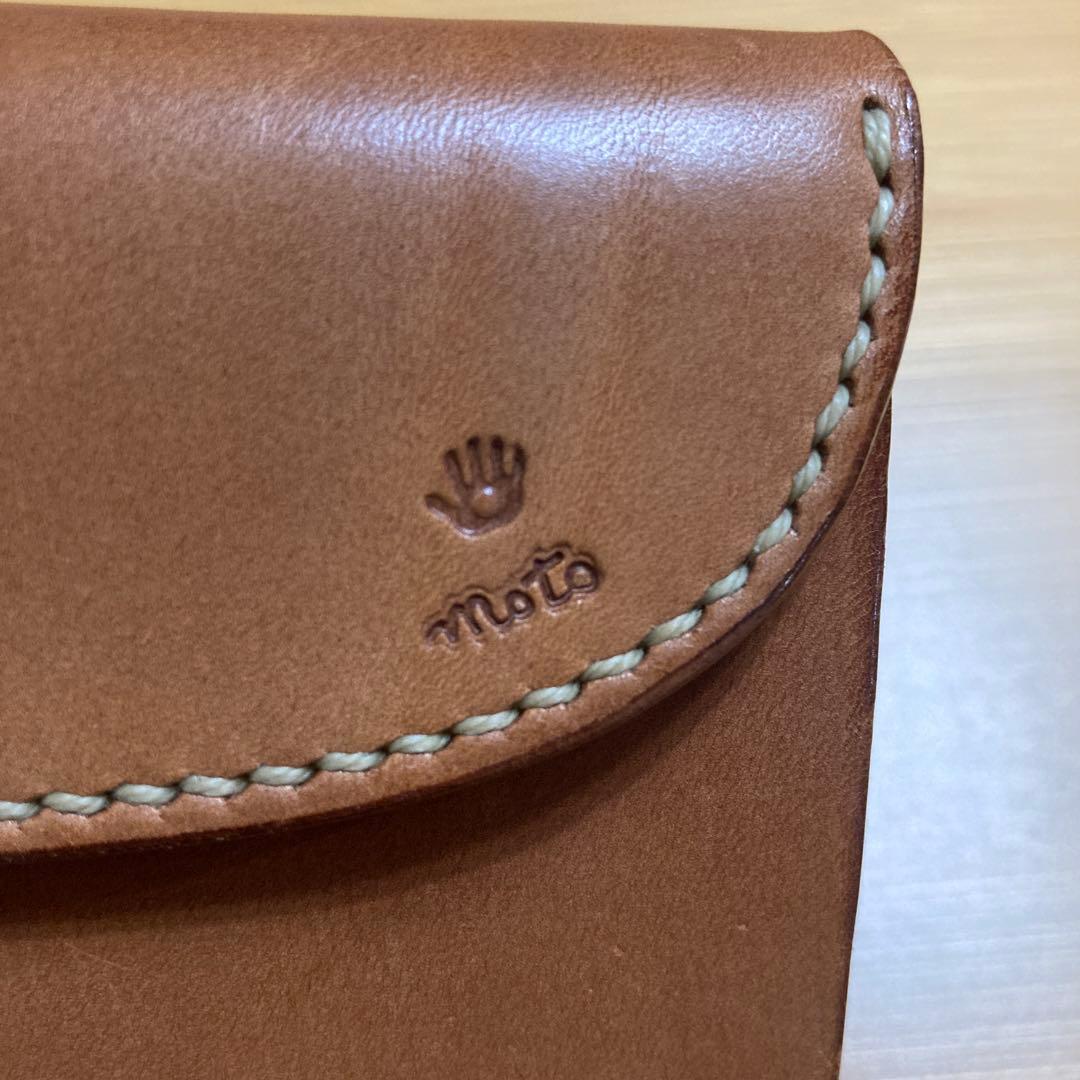 三つ折り財布　MOTO レザー