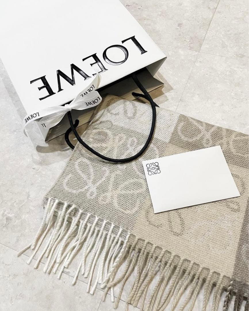 ロエベ ストール チェッカーボード