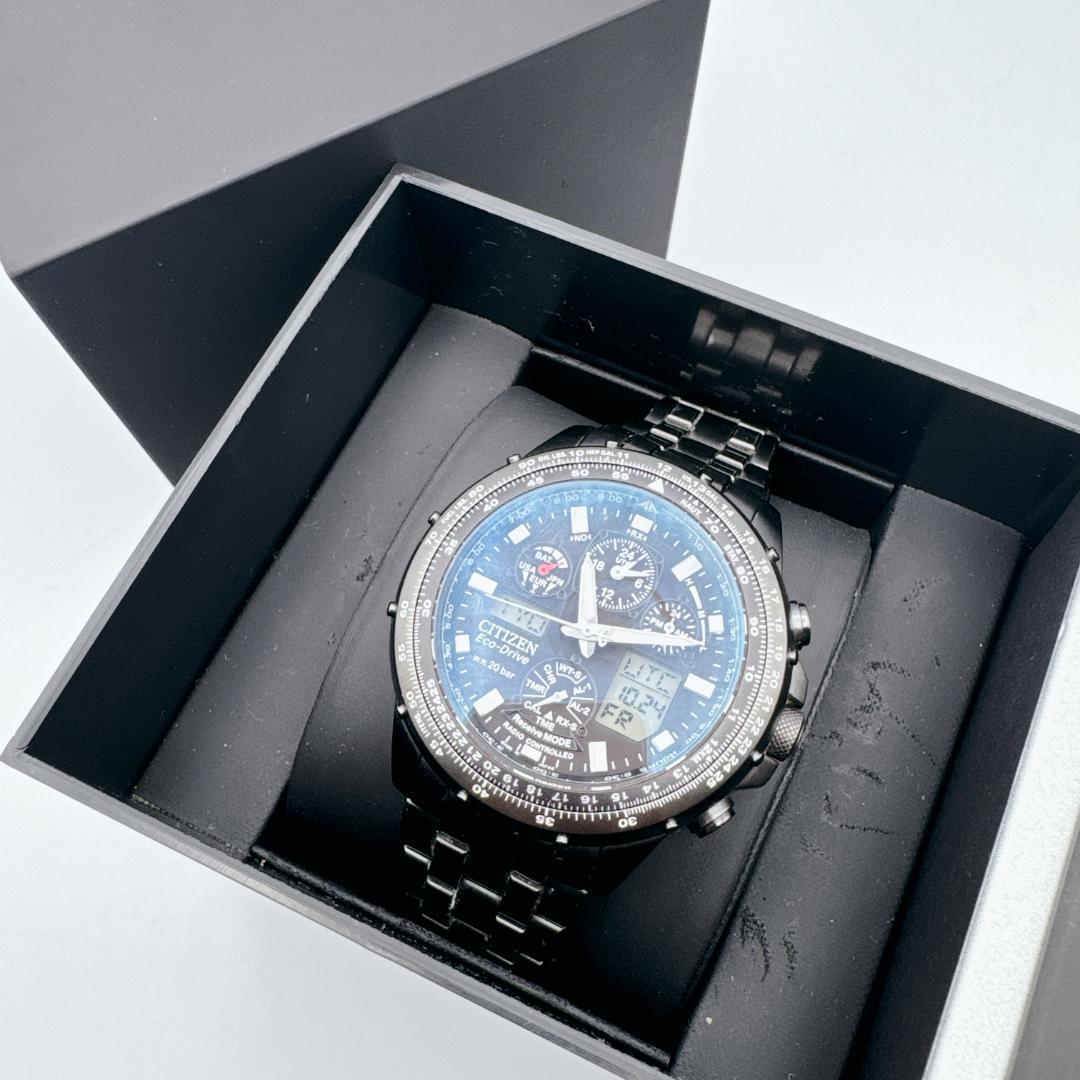 【美品】 CITIZEN プロマスター スカイ ナビホーク U600　ガンメタル