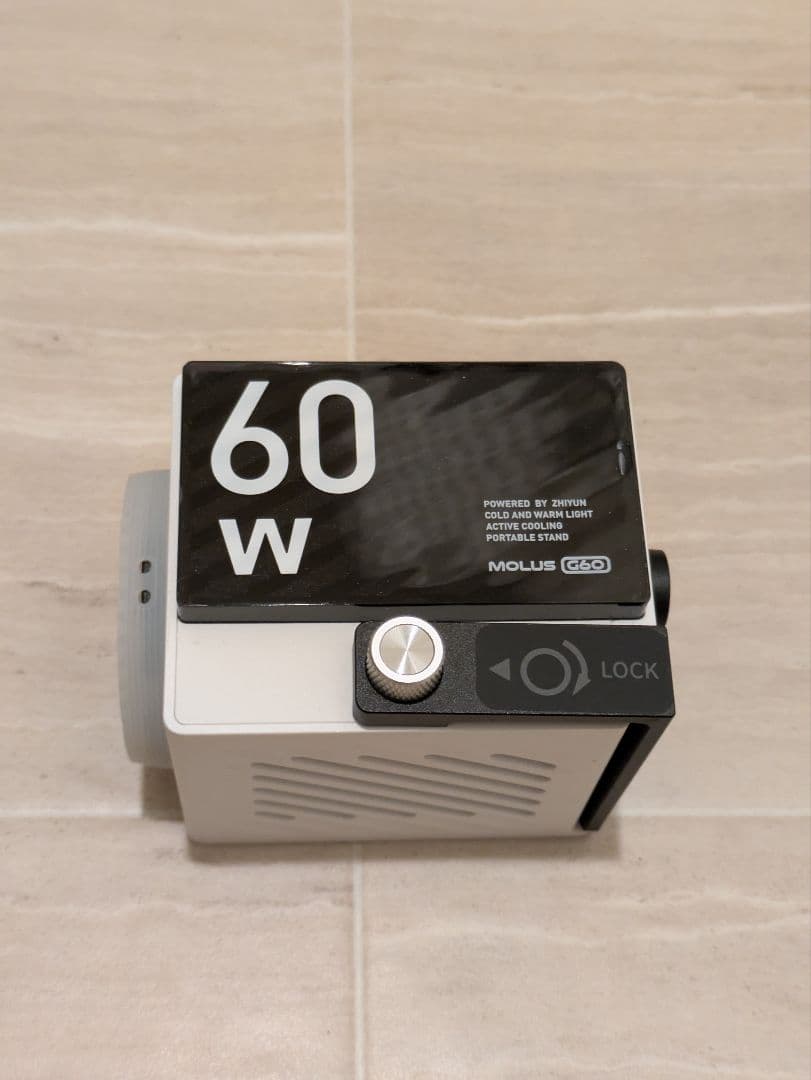 ZHIYUN MOLUS G60 COMBO LEDビデオライト 60W