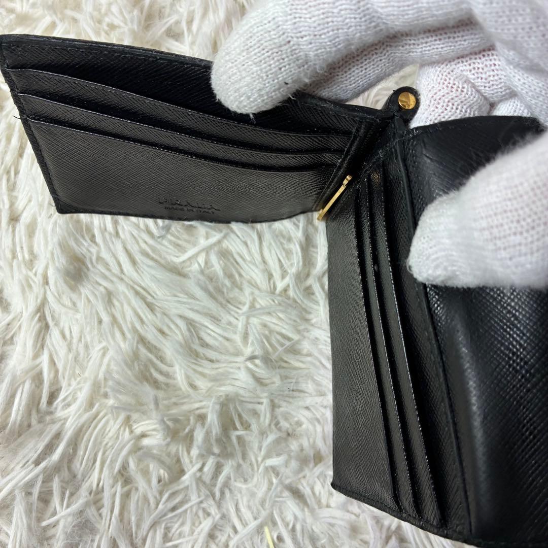 PRADA マネークリップ サフィアーノレザー 二つ折り カードケース RFID