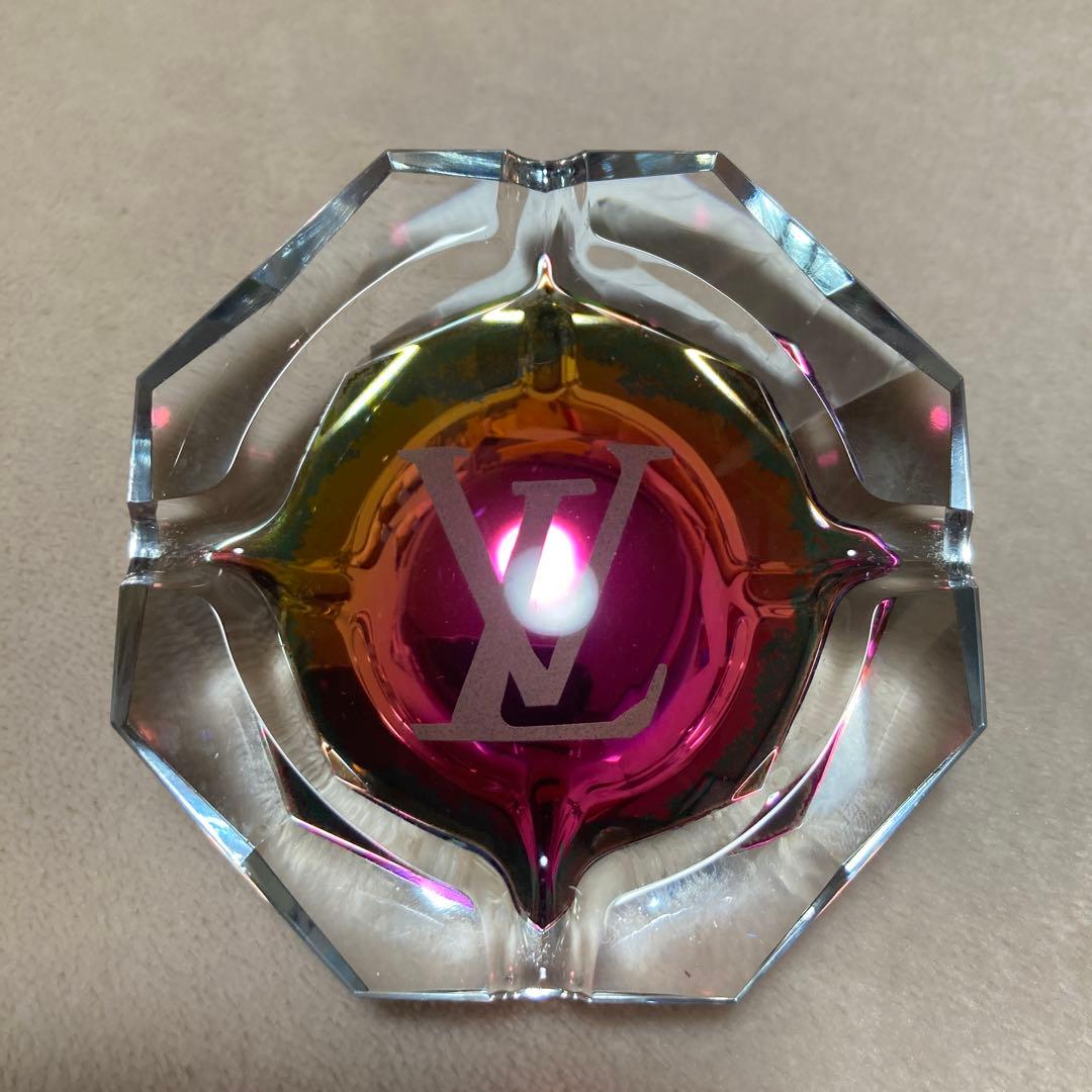 ルイヴィトン小物入れ 灰皿 ノベルティー