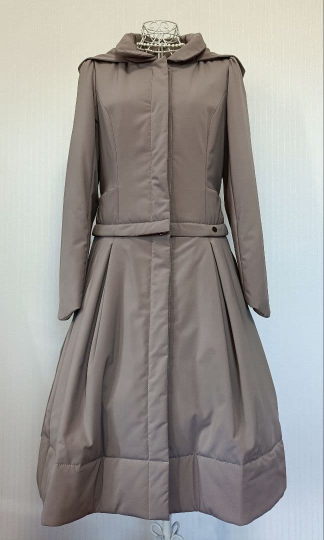 ☆フォクシーニューヨーク2way中綿コートライトブラウン希少42☆