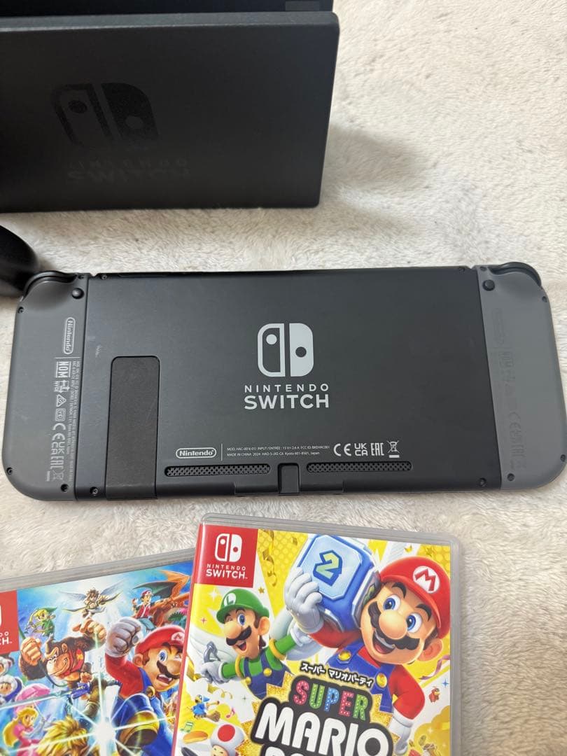 ＊Nintendo switchセット＊コントローラー人気ソフトメモリーカード付