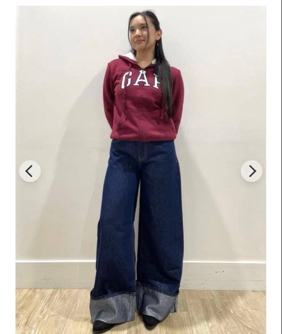 【希少レア】新品ꕥGAPリラックスフィットロゴ裏ボアジップアップパーカー